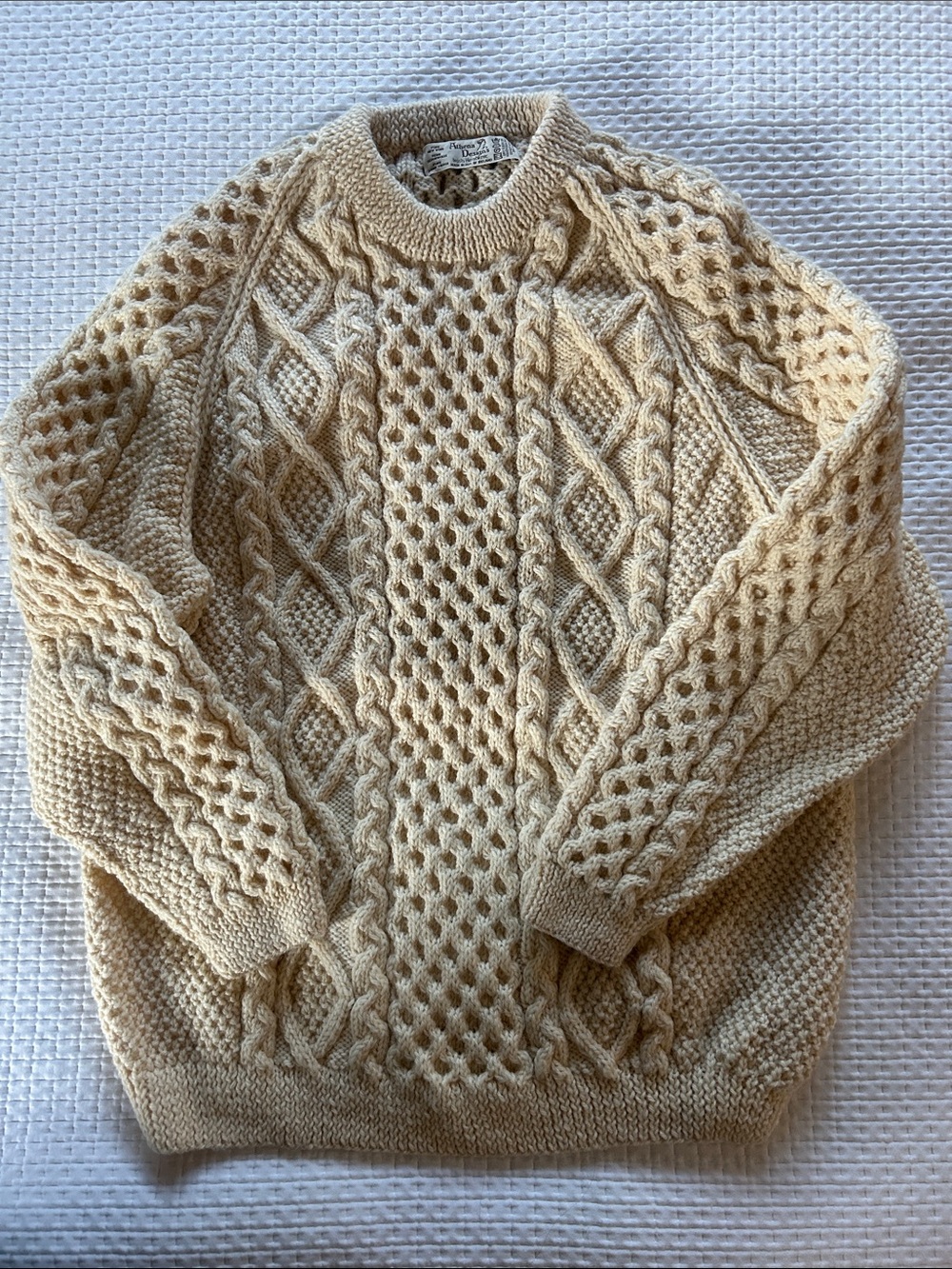 Athena Designs Men’s Irish Cream Hand-Knit Wool Crewneck Sweater Size LT